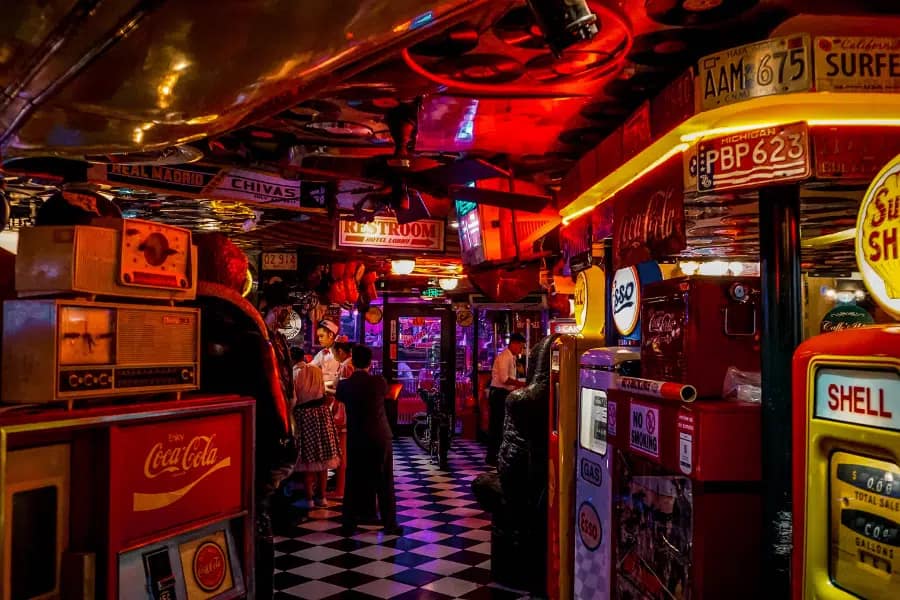 12 Things To Do In Toronto This March 4 Retro Arcade at Hotel X
