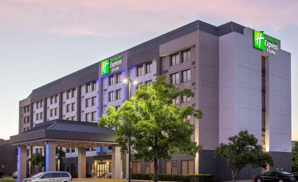 Niagara Falls Tours from Holiday Inn Express Suites Mississauga 2125 N Sheridan Way