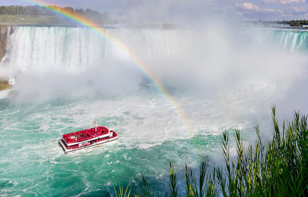 Niagara Falls Rainbow Boat Tours