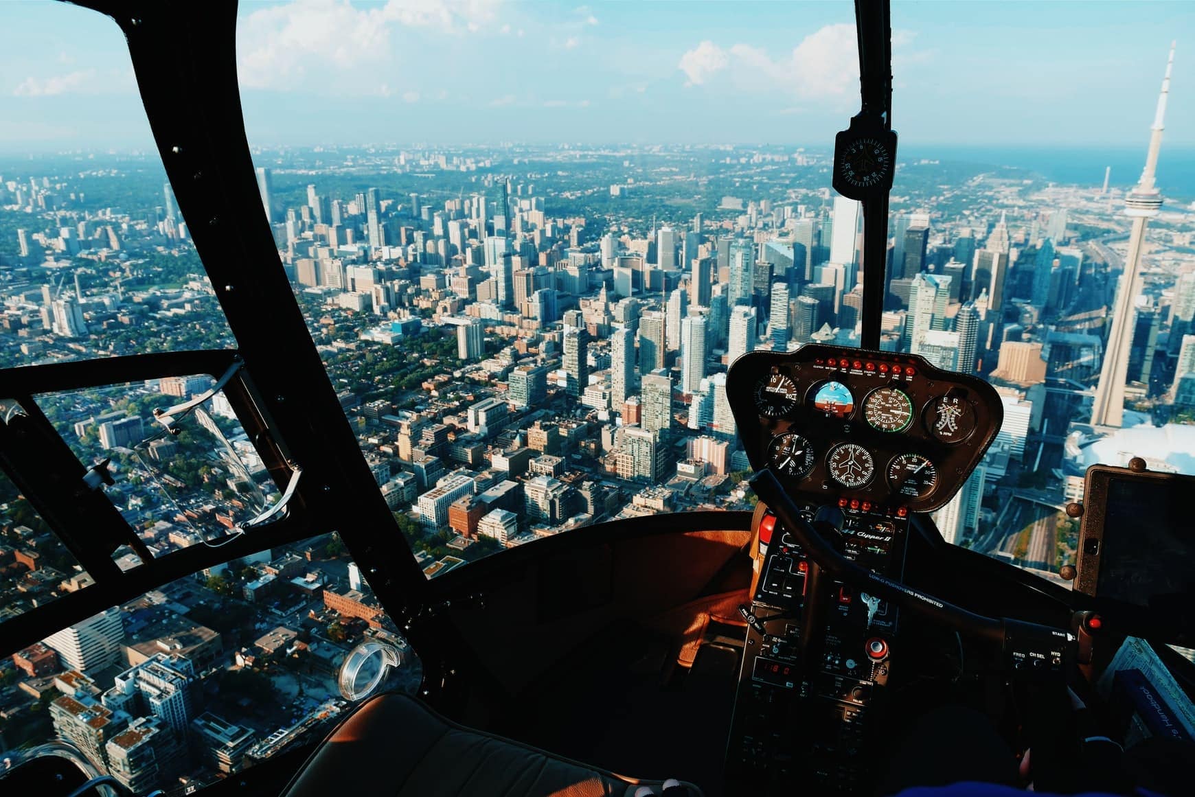 6 Date Ideas That Cost over $100 For Couples in Toronto