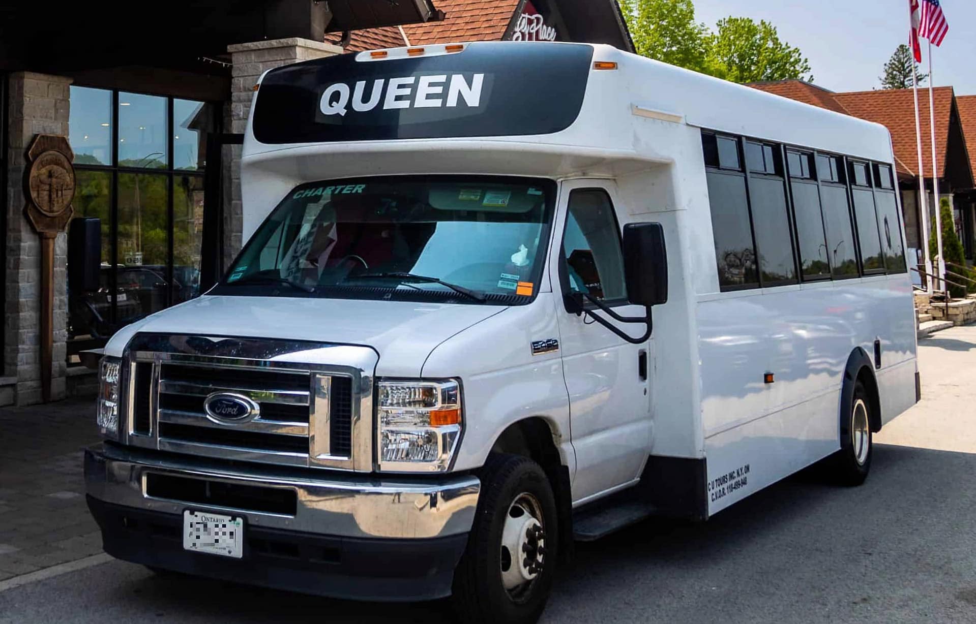 About Us 23 Queen Tour Bus Niagara Falls Tour N3
