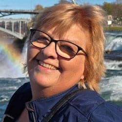 Home 41 Marian Niagara Falls Tour Guide